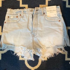 NWT mom high rise shorts